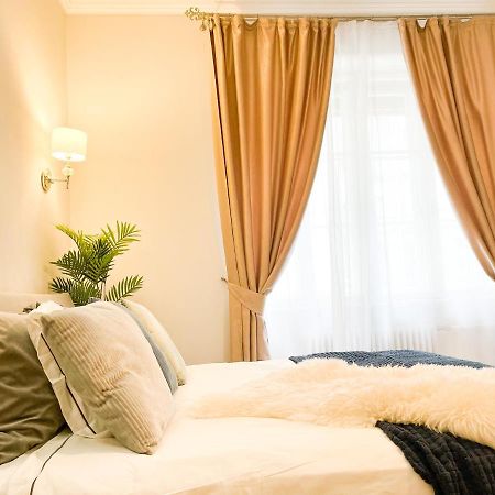 בודפשט Downtown Deak-Ferris Wheel Luxury Home מראה חיצוני תמונה